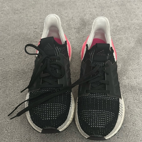 Adidas ultra boost - Picture 1 of 5